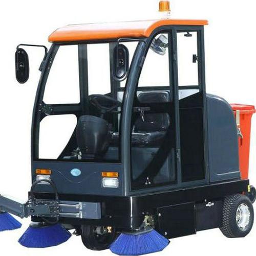工厂物业驾驶式扫地车 电动扫路车 小区街道工业扫地车